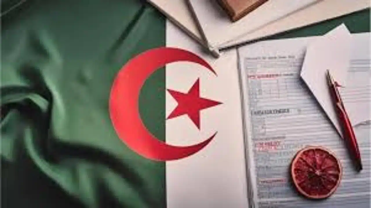 استخراج شهادة الميلاد في الجزائر