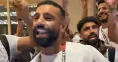 أمنوا المداخل واحتفلوا بالرقص مع محمد صلاح ولاعبي المنتخب بعد الفوز على نيوزيلندا 4 20260622091004104 12610