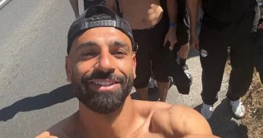 محمد صلاح يرصد لحظة تآلف نجوم المنتخب وسط شوارع أمريكا بصورة مميزة 1 20260623090934934 101