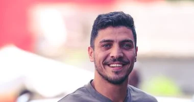 قرار التعاقد مع منصف وبنجديدة يفتح الباب أمام رحيل محمد شريف من الأهلي 1 202510240240594059