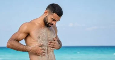 محمد صلاح يقضي وقتا ممتعا على شواطئ العلمين الجديدة عقب عودته من أمريكا صور 1 202607100956485648 341