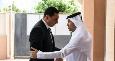 وزير الرياضة يعزي بوفاة الشيخ حمد بن خليفة أمير قطر السابق 4 202607150249114911 396