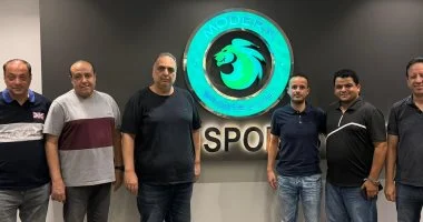 مودرن سبورت يعين حنزاز مدربا جديدا لفريق ناشئي 2007 ضمن خطة تطوير المواهب 1 20260717060341341 12607