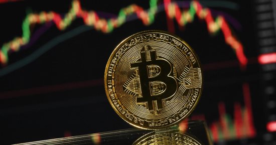 تراجع سعر بيتكوين إلى 78 ألف دولار وسط توقعات قوية برفع الفائدة الأمريكية 1 202602070718521852 37